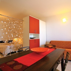 Kuddie Rosse Eco-Friendly Residence thumbnail 5