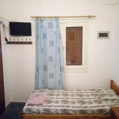 Marina's Rooms thumbnail 1