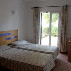 Tavira Retreat thumbnail 1