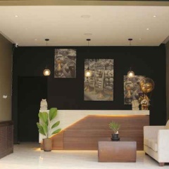 Heroes Hotel - Bild 1