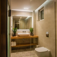 Sunrise Rent Rooms thumbnail 2