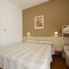 Hotel Susanna thumbnail 4