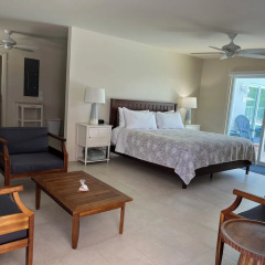 Sunshine Island Inn thumbnail 4