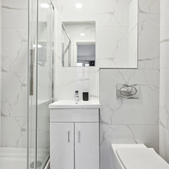 STH Sutherland Avenue Apartment thumbnail 24