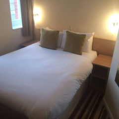 The Rowton Hotel thumbnail 5