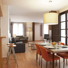 Aspasios Plaza Real Apartments - Bild 13