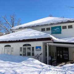LUNA Lodge thumbnail 1
