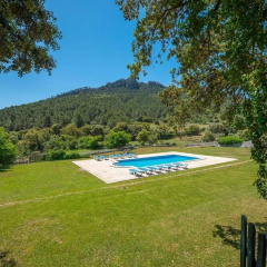 Peaceful Majorcan-style Villa With Pool, Amazing Views Into the Mountains - Bild 16