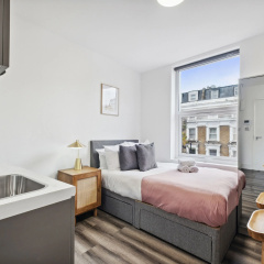 STH Sutherland Avenue Apartment thumbnail 4