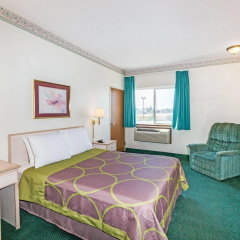 Super 8 by Wyndham Willcox thumbnail 12