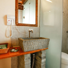 Yangshuo River Lodge thumbnail 11