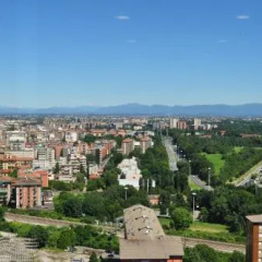Towerhousemilano thumbnail 4