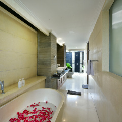 The Khayangan Dreams Villa, Seminyak - Bild 9