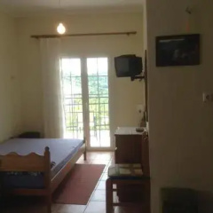 Guesthouse Kastanias thumbnail 3