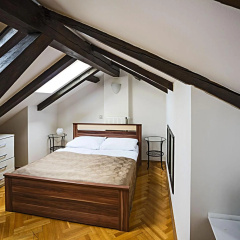 Deminka Palace - Bild 5
