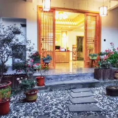 Yishu Hongtang Boutique Inn thumbnail 14