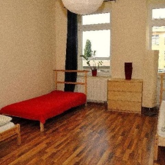 3-Raum-Fewo-Dresden-Zentrum-Balkon-Blick-auf-Altstadt-L10 - Bild 3