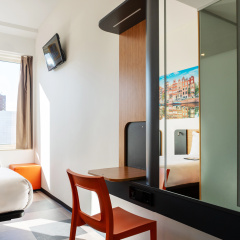 easyHotel Amsterdam Arena Boulevard - Bild 7