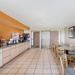 Western Inn & Suites thumbnail 18