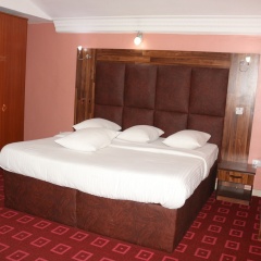 Royal Charlin Hotel and Suites - Bild 2