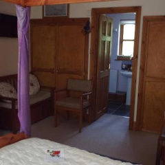 Woodpeckers Bed & Breakfast thumbnail 5
