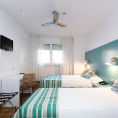 Yomo Hostal BCN Port - Bild 12