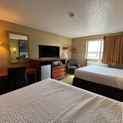 Super 8 by Wyndham Pontiac thumbnail 12