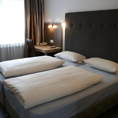 Bahn Hotel - Bild 5