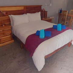 Swartberg Cottages thumbnail 24