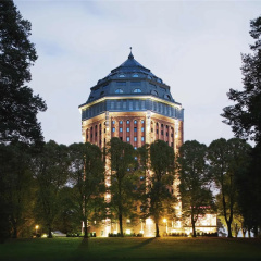 Mövenpick Hotel Hamburg - Bild 1