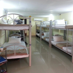 Paradise Dorm Room thumbnail 2