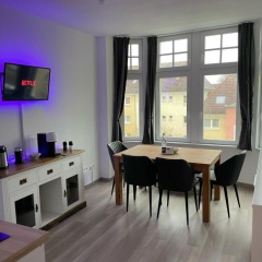 PS5+55 Zoll 4K Fernseher - Gaming Apartment - Bild 3