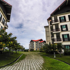 Borneo Beach Villas & Suites