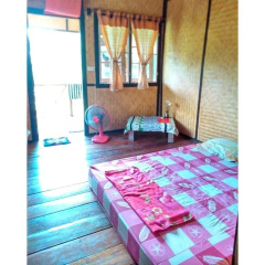 Swan Pakaran Guest House thumbnail 1