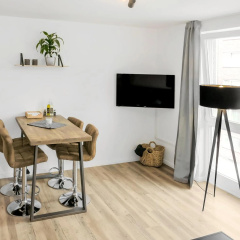 Wohlfühlwohnung mit Balkon im Zentrum von Kiel - Bild 5