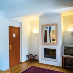 Maritsas Hotel & Suites thumbnail 4