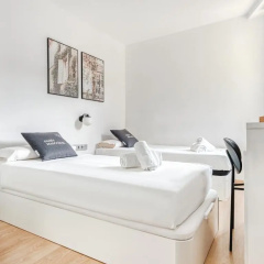 Limehome Barcelona Carrer de Fontcoberta - Bild 24