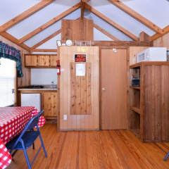 Cruise Inn Gunnison Lakeside RV Park & Cabins thumbnail 6