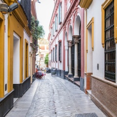Onefam Catedral Hostel Sevilla - Bild 1