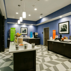 Hampton Inn & Suites Dallas/Ft. Worth Airport South thumbnail 21