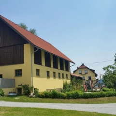 Bauernhof Hausmann thumbnail 1