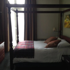 The Broadway Hotel thumbnail 2