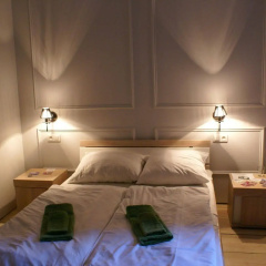 Tenement House thumbnail 9