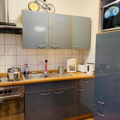 Modern 2 Rooms App with balcony, near to UN und Telekom - Bild 10