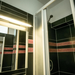 Charles Bridge Economic Hostel - Bild 10