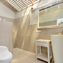 Lilin Lovina Beach Hotel - Bild 5