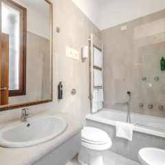Hotiday Room Collection - Venezia Santa Lucia - Bild 20