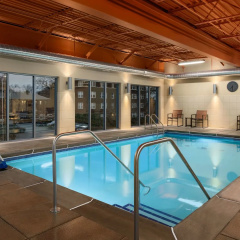 Hampton Inn & Suites Clayton/St. Louis-Galleria Area thumbnail 16