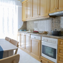 The Space Consists Of Living Room, Kitchen, 2 Bedrooms, 2 Big Independent Balcon - Bild 10
