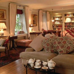 The Royal Hotel thumbnail 11